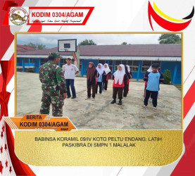 BABINSA KORAMIL 09/IV KOTO PELTU ENDANG, LATIH PASKIBRA DI SMPN 1 MALALAK
